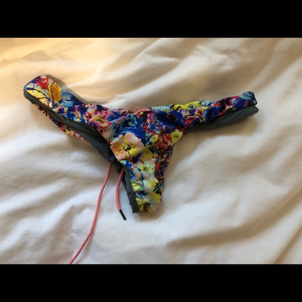 Jolyn Weston Medium Bottoms!